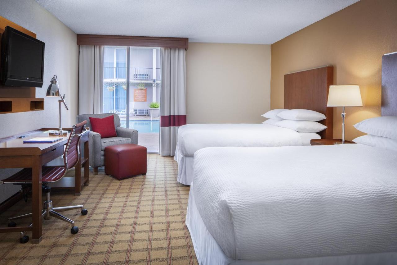 Four Points By Sheraton Houston Citycentre Extérieur photo
